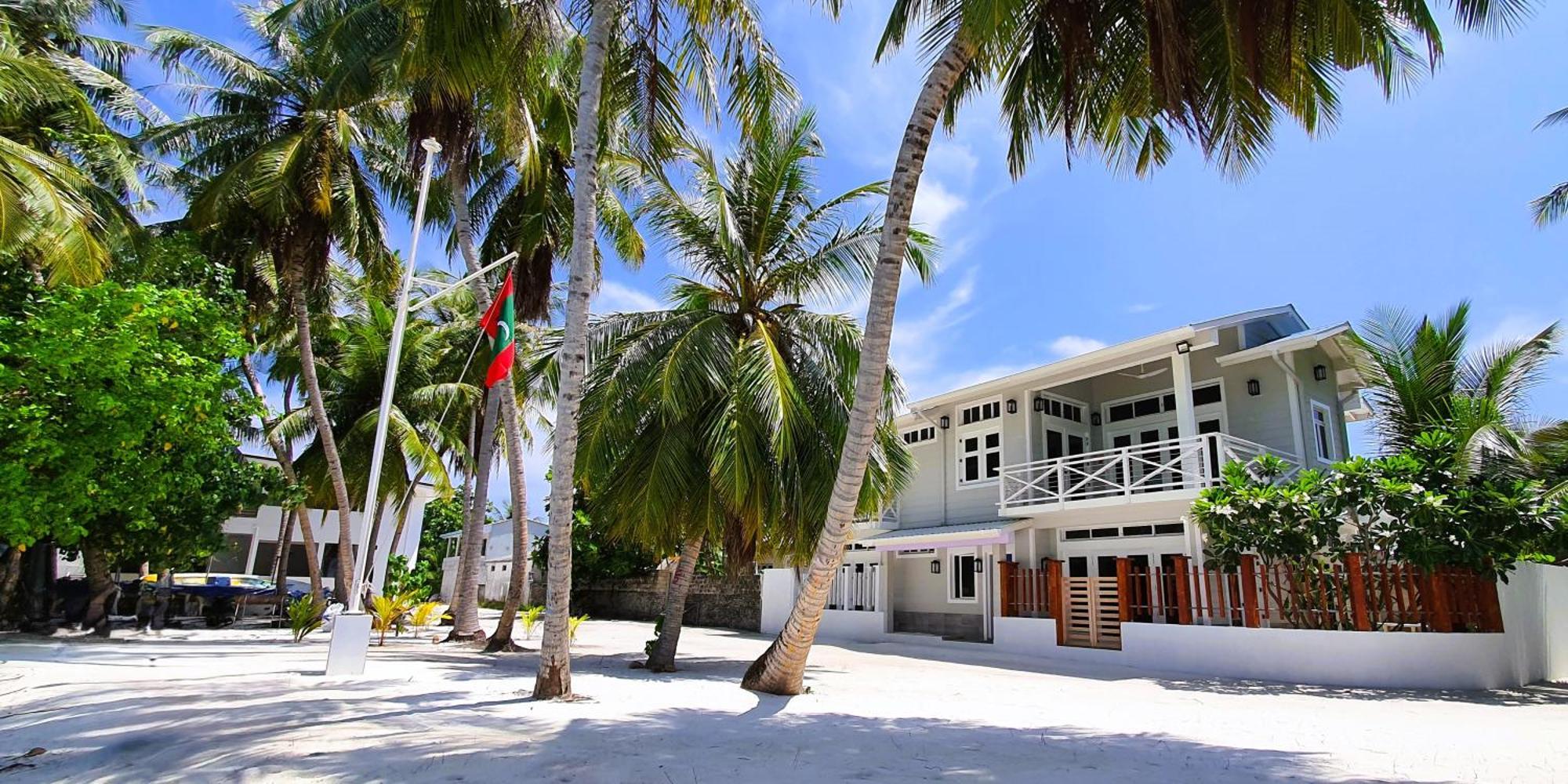 The Fulhadhoo Beach Cottage Екстериор снимка